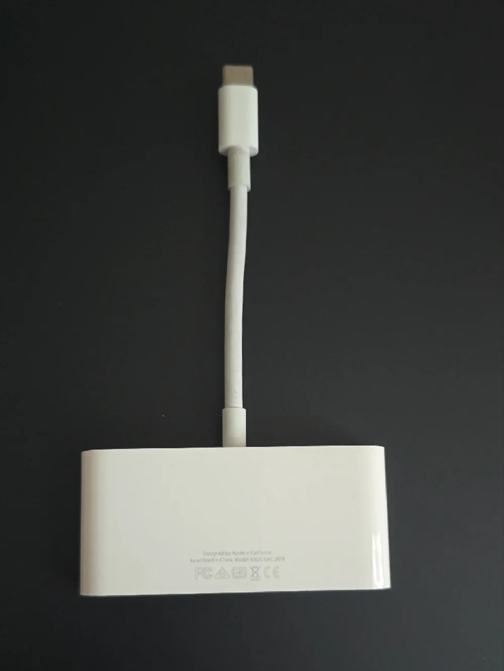OEM Apple USB-C to VGA Multiport Adapter Model A1620